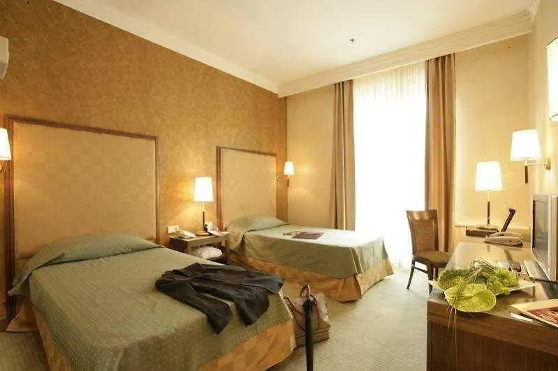 *****  Riviera House Hotel Kyiv Ukraine
