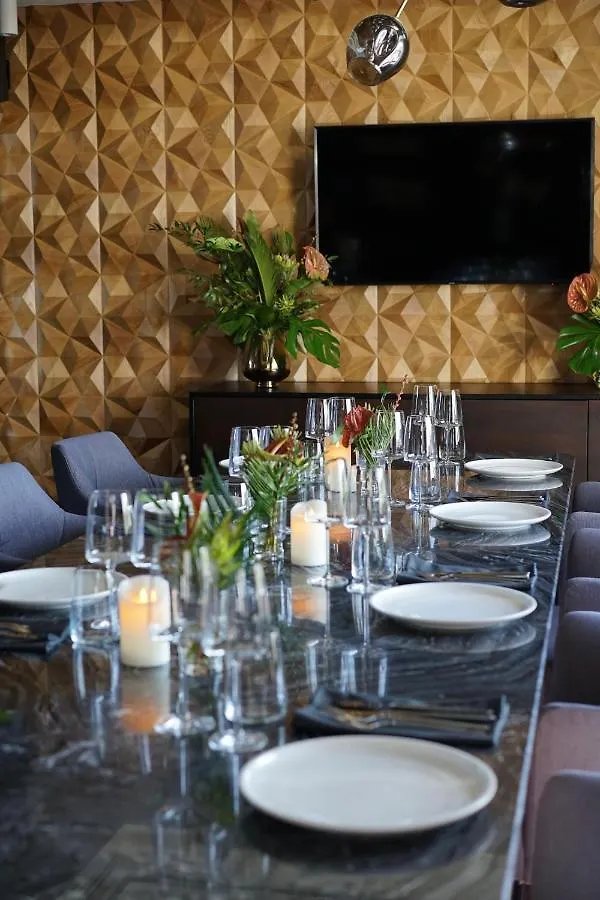 Riviera House Hotel Kyiv